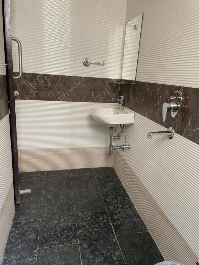 Hotel Kk Residency Nagpur Esterno foto