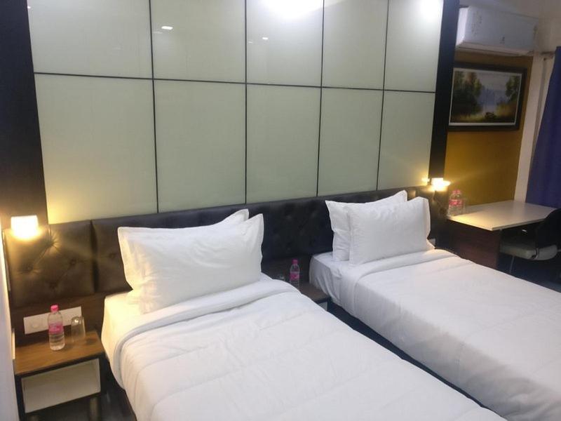 Hotel Kk Residency Nagpur Esterno foto