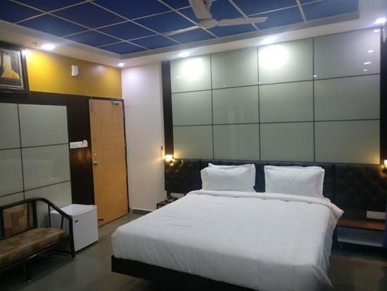 Hotel Kk Residency Nagpur Esterno foto